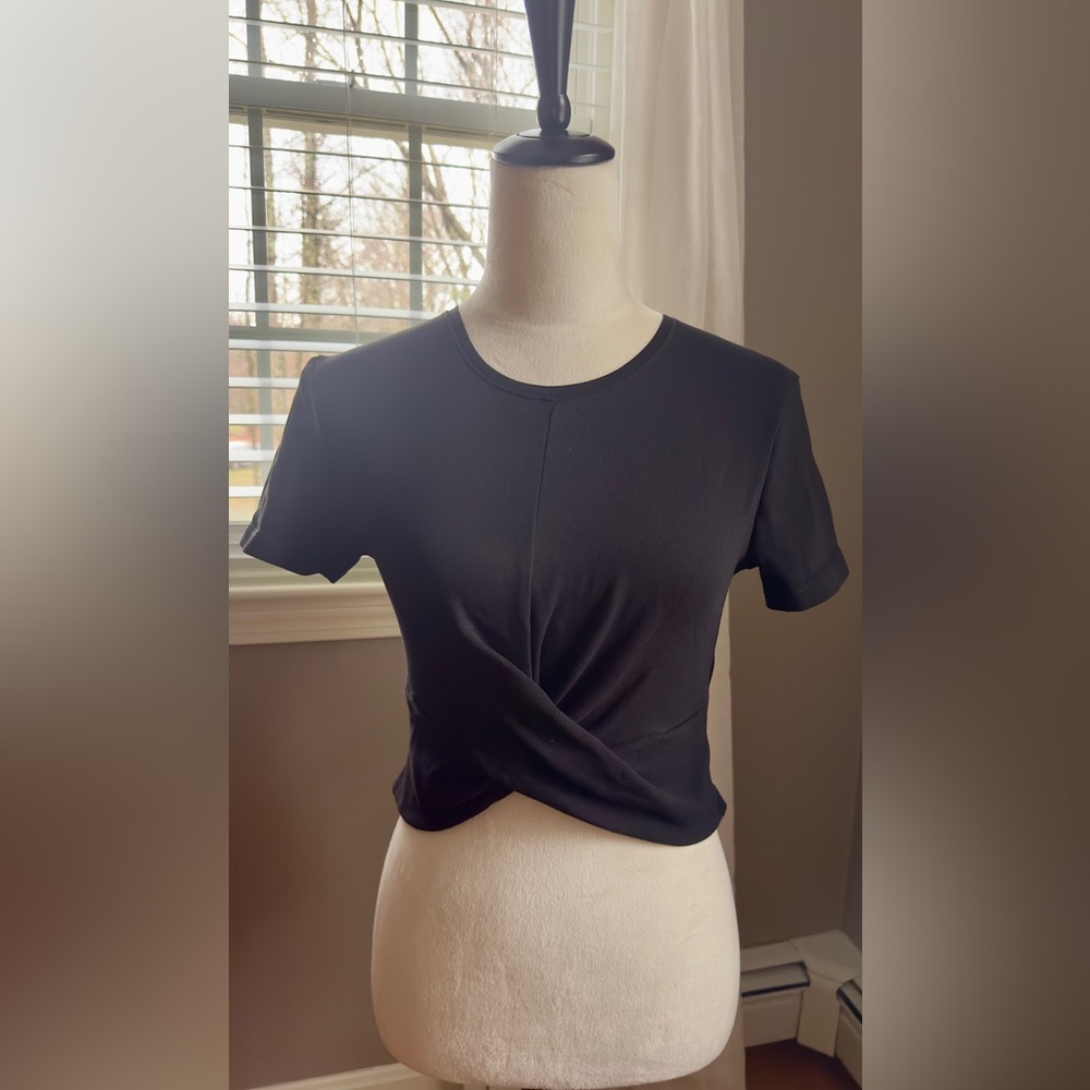 Zara Black Twisted Hem Short Sleeve Tee